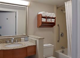 Hampton Inn Portland Airport