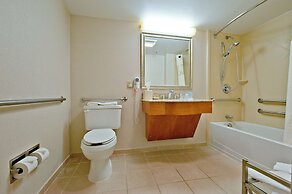 Hampton Inn Portland Airport