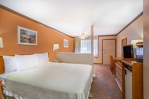 Days Inn by Wyndham Bishop