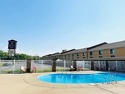 Super 8 by Wyndham Fort Scott