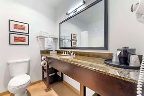 Comfort Suites Near Vancouver Mall