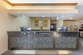 Comfort Suites Near Vancouver Mall