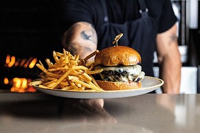 Mayfair House Hotel & Garden