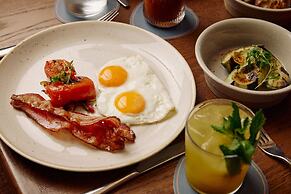 Mayfair House Hotel & Garden