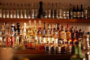 Mayfair House Hotel & Garden