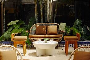 Mayfair House Hotel & Garden