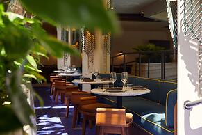 Mayfair House Hotel & Garden