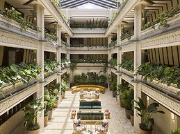 Mayfair House Hotel & Garden