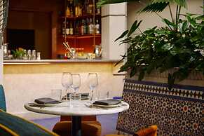 Mayfair House Hotel & Garden