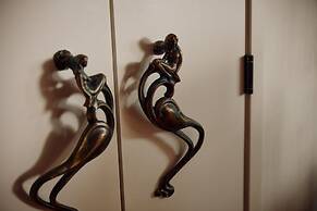 Mayfair House Hotel & Garden