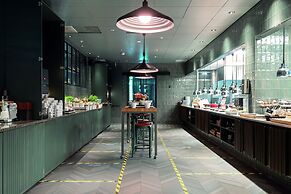 Elite Park Avenue Hotel