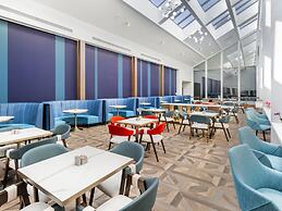 Crowne Plaza College Park - Washington DC by IHG