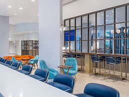 Crowne Plaza College Park - Washington DC by IHG