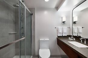 Crowne Plaza College Park - Washington DC by IHG