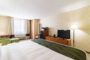 Quality Inn Marshall MN near University