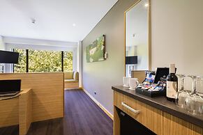 Crowne Plaza Canberra by IHG