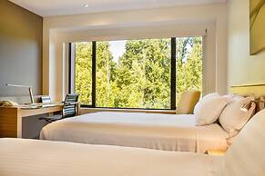 Crowne Plaza Canberra by IHG