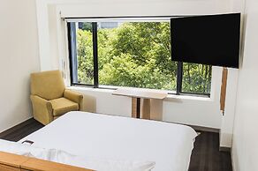 Crowne Plaza Canberra by IHG
