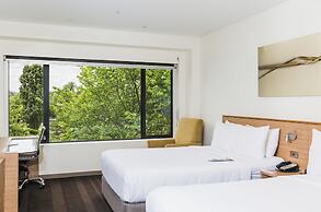 Crowne Plaza Canberra by IHG