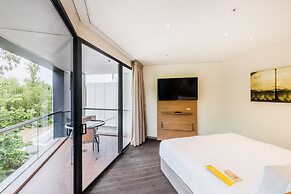 Crowne Plaza Canberra by IHG