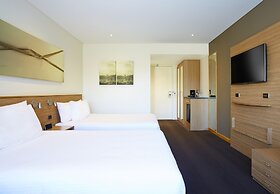 Crowne Plaza Canberra by IHG