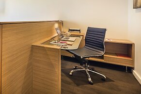 Crowne Plaza Canberra by IHG