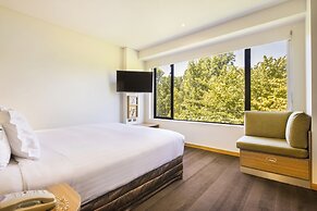 Crowne Plaza Canberra by IHG