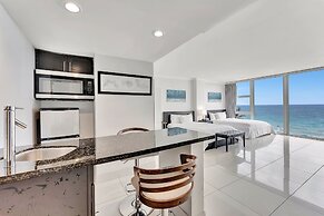 Ocean Manor Beach Hotel