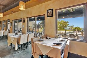 Ocean Manor Beach Hotel