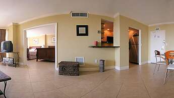 Ocean Manor Beach Hotel