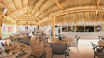 Ocean Manor Beach Hotel