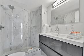 Ocean Manor Beach Hotel