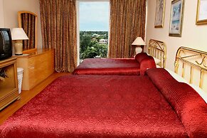 Ocean Manor Beach Hotel