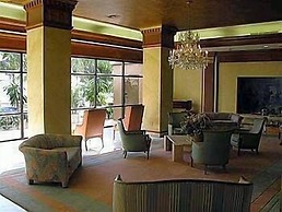 Ocean Manor Beach Hotel