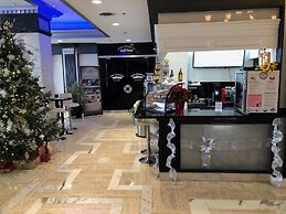 Ocean Manor Beach Hotel