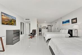 Ocean Manor Beach Hotel