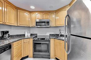 Ocean Manor Beach Hotel