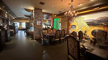 Ocean Manor Beach Hotel