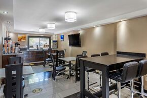 Comfort Inn Edgewater on Hudson River