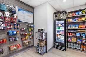 Comfort Inn Edgewater on Hudson River