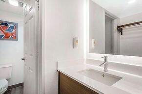 Comfort Inn Edgewater on Hudson River