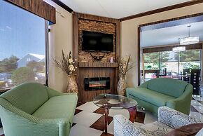 Comfort Inn Edgewater on Hudson River