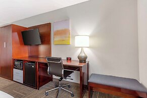 Comfort Inn Edgewater on Hudson River