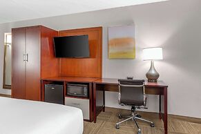 Comfort Inn Edgewater on Hudson River