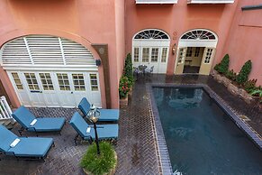 Dauphine Orleans Hotel