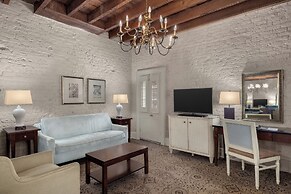Dauphine Orleans Hotel