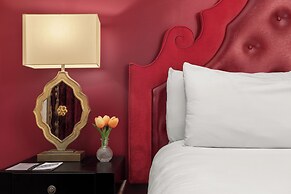 Dauphine Orleans Hotel