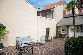 Dauphine Orleans Hotel