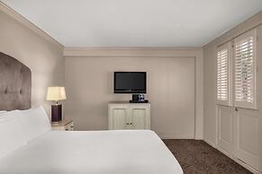 Dauphine Orleans Hotel