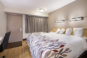 Red Roof Inn Rockford East – Casino District